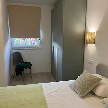 A & N With Free Private Parking Apartament Pula