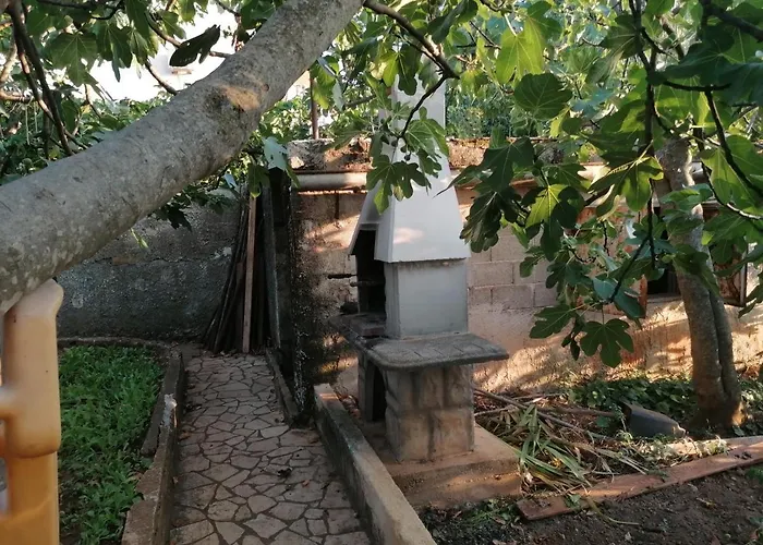 A & N With Free Private Parking *