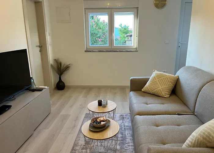 A & N With Free Private Parking Pula