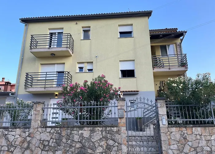 Apartament A & N With Free Private Parking *